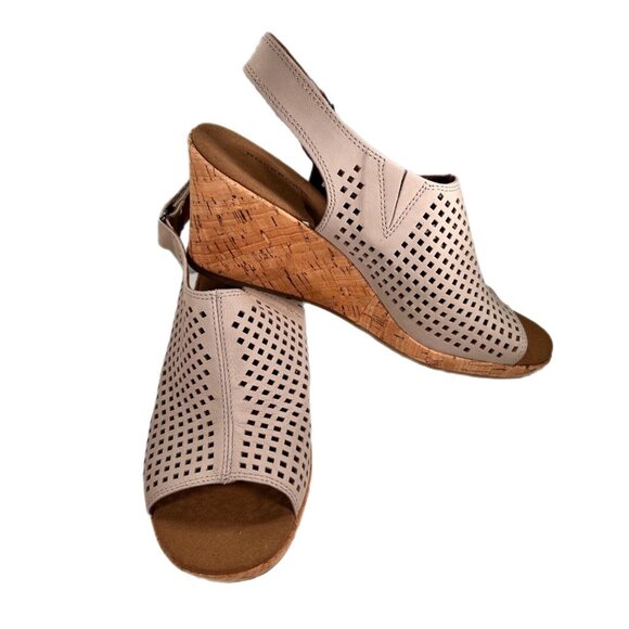 Rockport Womens Tan Taupe Perforated Leather Peep Toe Cork Wedge Shoes Sz 8.5 - Picture 10 of 12